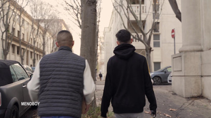 Menoboy: French Delivery Sex