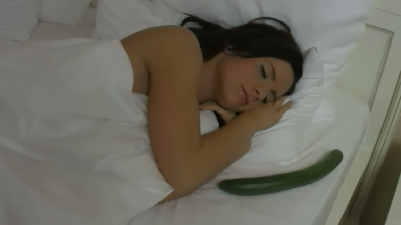 Self Love Top Solo Girls: Tanned Brunette with a Cucumber - Solo on the White Bed