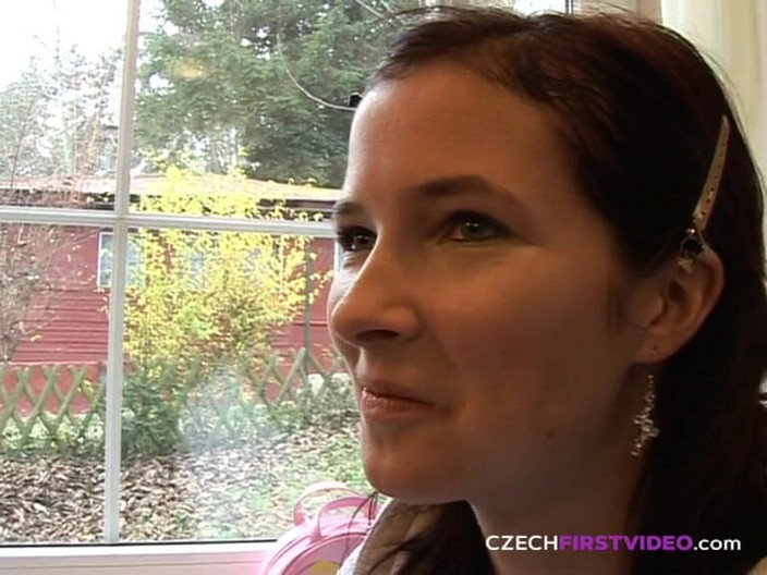 Czech First Video: Ceco primo video 17: trio con una ragazza da sorellanza