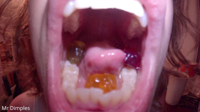 Mr Dimples: Gummies Get Punished for Squatting in a Giant's Domain