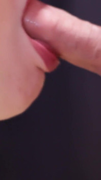 Nahaufnahme blowjob spermaschlucken