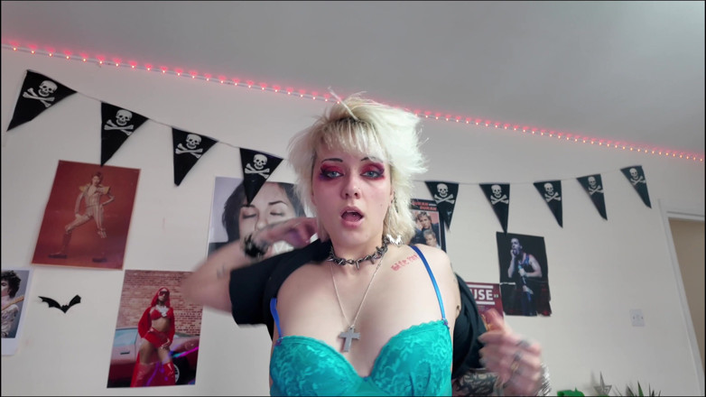 Glitterqueen1999: Eine wette mit meiner stiefschwester