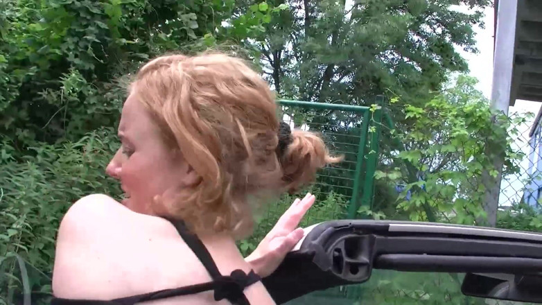 German amateur - 100% German hardcore videos: Sex in car is the best