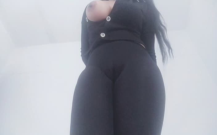 Hajarsexy: Jsem dobrá děvka, nechám tě užít si uvnitř