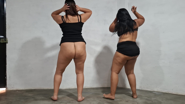 SugarPose: Chloe Y Pandora De Grandota Bailan Juntas
