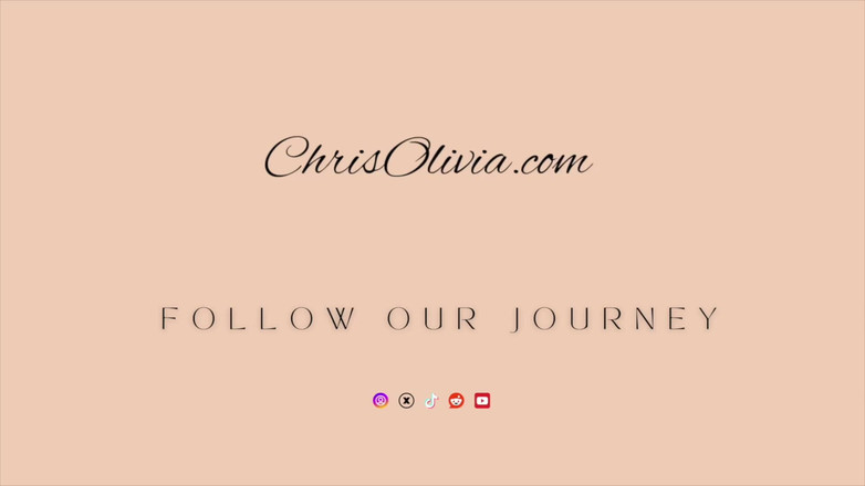 Chris and Olivia: Handschellen und ein rotes kleid...