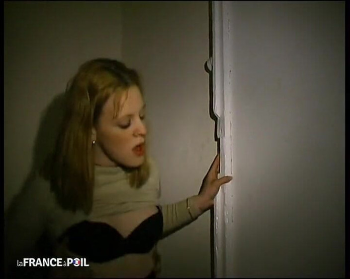 Rue Chaude: It's an Ordinary Night for a Fucking Hot Whore.