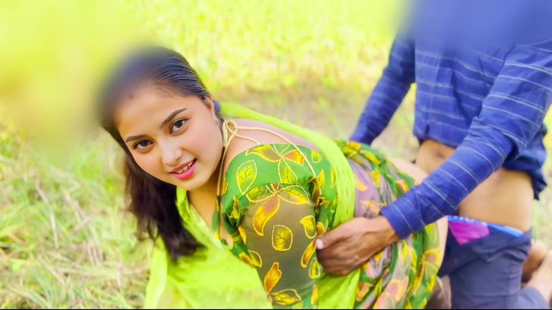 Fuckkkker: Indianca Bhabhi a fost futută pe câmp de cumnat