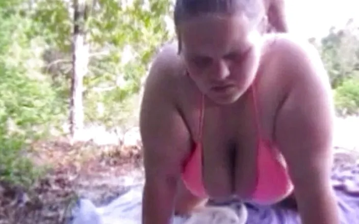 Fat House Wife: Hot momma in sexy bikini gets fat ass smacked outdoors