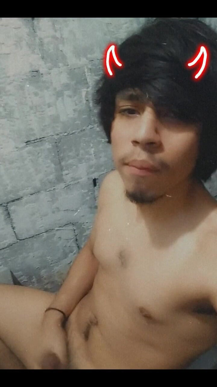 AlexAlejandro13: 热辣的恶魔就像在地狱