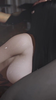 첫 그룹 섹스를 즐기는 3D 슈퍼 핫한 비 미시 밀프