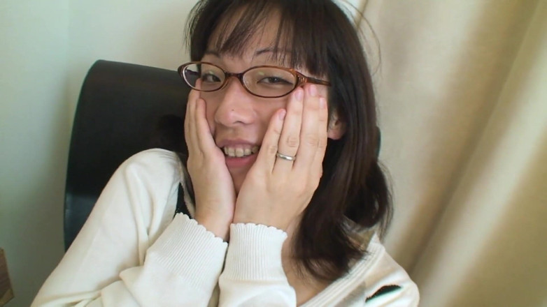 Japan Lust: แม่บ้านญี่ปุ่นเนิร์ด Nobuko หิวควยแข็งๆ