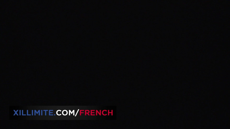 French girls at work: Seksi fırıncı müşterisiyle seks yapmak istiyor