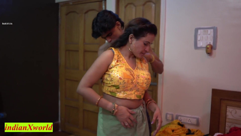 Indian Xshot: Rahul Memenangi Isteri Kawan Dalam Perlawanan Permainan. Isteri India Berkongsi...