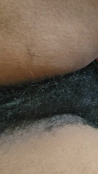 Comer coño peludo maduro de cerca tan caliente madrastra