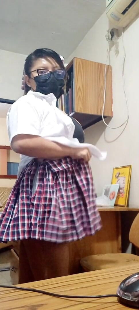 Mexican Woman Student Enters the Rector's Room to Dance Sexy to Fuck Him (Anarusa)