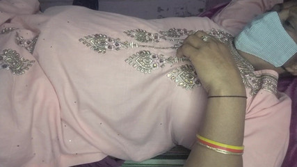 Yourgeeta8899: Moje nevlastní sestra Geeta říká, že je v sexu lepší než moje žena