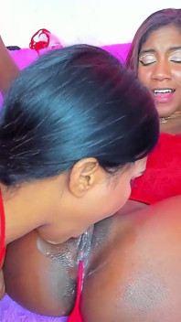 Hairy Pussy vs Shaved Pussy: Pertempuran Menjilat Sengit dan Mengerang Kuat