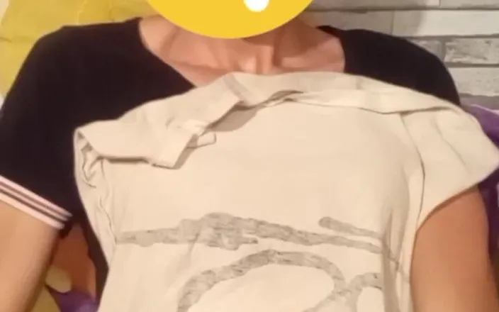 LaUltrisima: My face covered by emoji