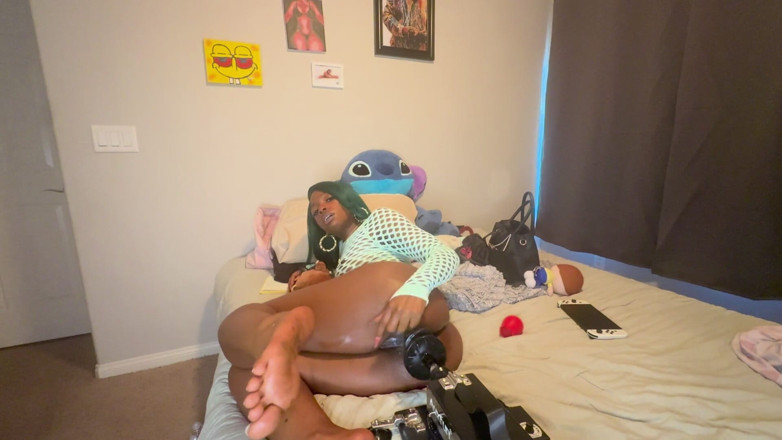 Jadadee: Petite Ebony Takes Machine in Her Ass