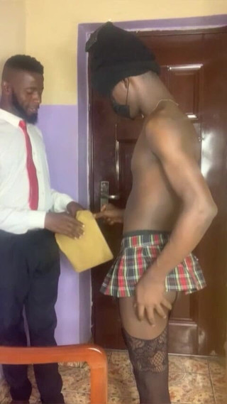 Mokobtm: Il dottore locale mi ha scopato il culo in una...