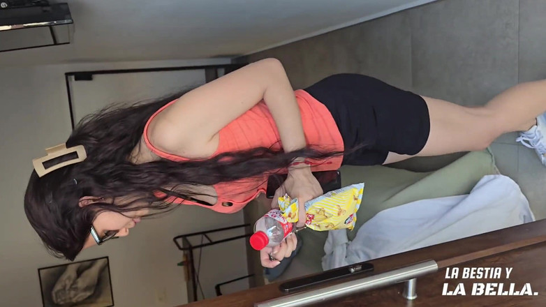 Labestiaylabella: 我在酒店业余操一个陌生人！！