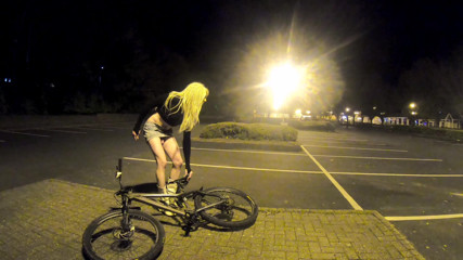 The Midnight Minx: Themidnightminx un giro in bicicletta a mezzanotte