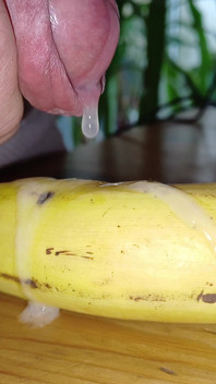 A Gay Dream Comes True. a Highly Potent Premium Sperm Donation for Your Banana Split..mp4