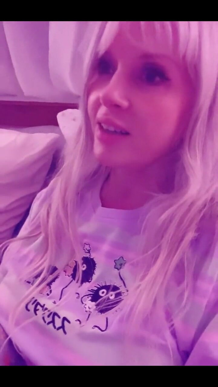 PaintedRose: Awek baik Bts Sweet Dreams Post Film