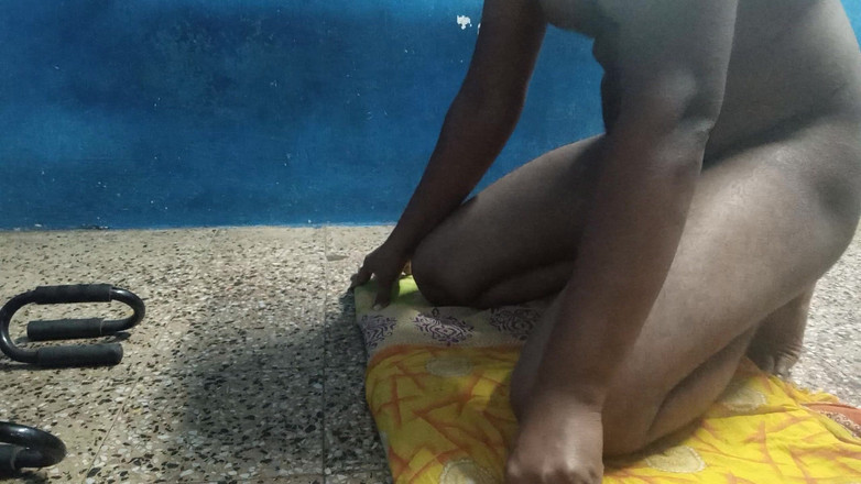 Sweet Indian cock: Mon vrai visage avec de l’huile de massage de grosse...