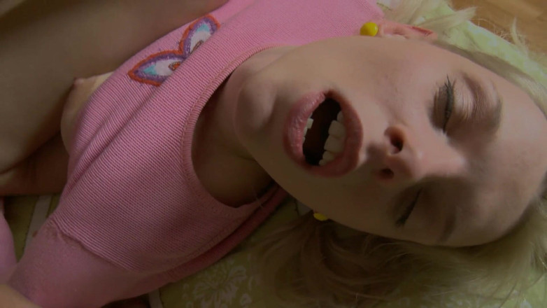 Time To Jerk Off: Blonde teen treats her man to some anal pleasures