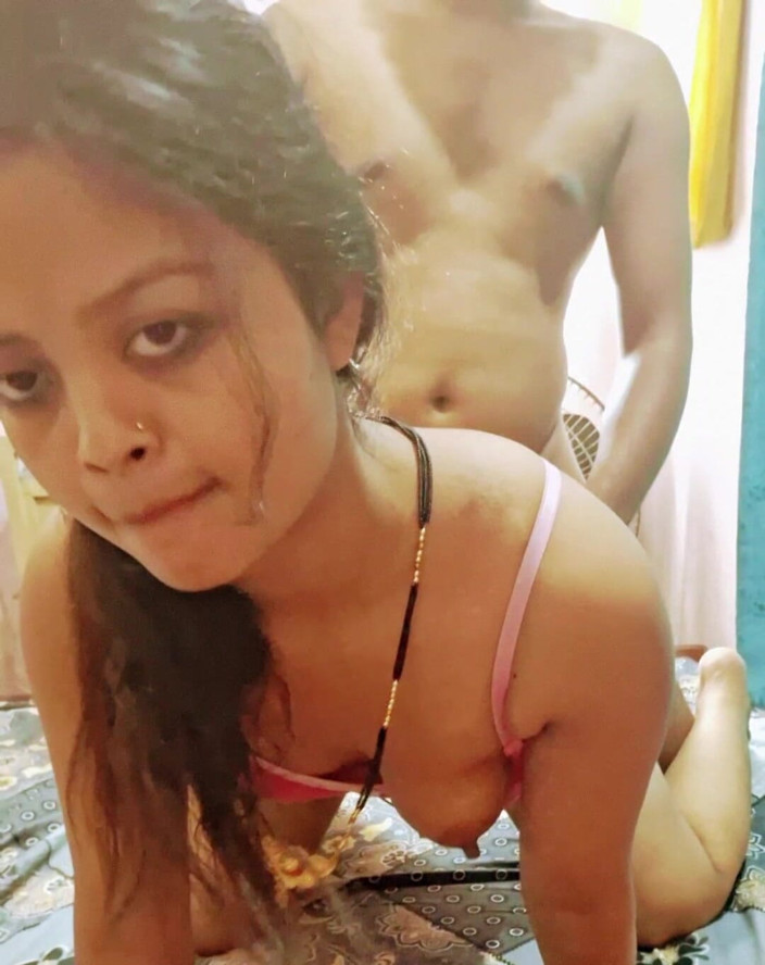 Mina Sardar: Bekas isteri saya seks desi panas malam tadi menikmati penuh