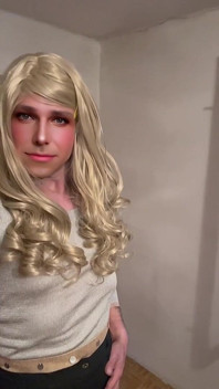 Sissy Crossdresser Cat Walk Training