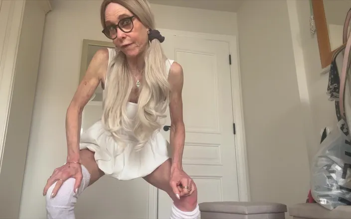 Deeliteful Jacy: Zlobivá holka
