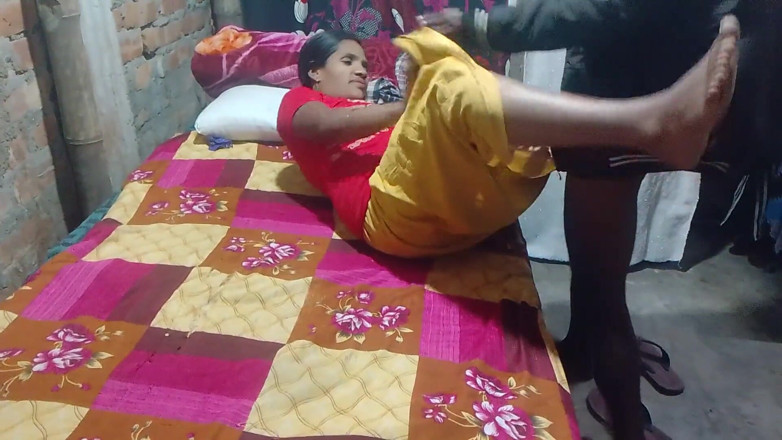 Localpron1: Rukia, villageoise desi, se fait baiser à la maison