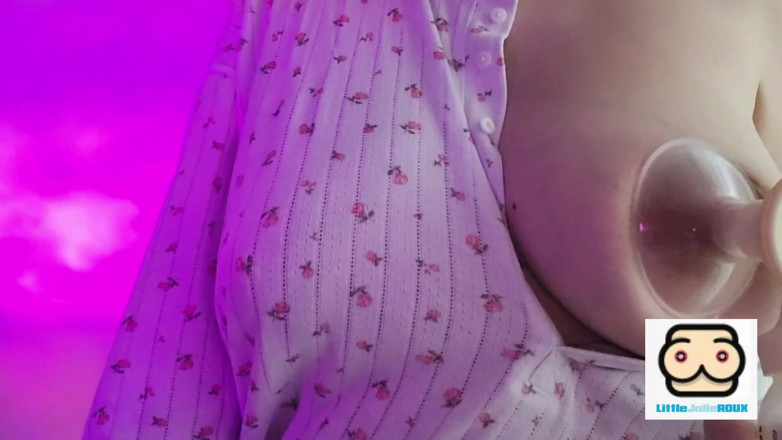 littlejolieroux: Opróżnijmy moje pulchne, soczyste cycki razem.