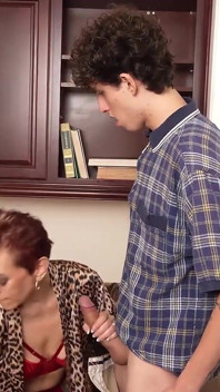Línea sexual con la abuela - Ruby Lynne