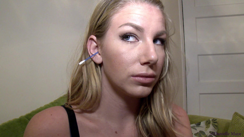 DanielleMaye: Đào sâu hơn vào tai