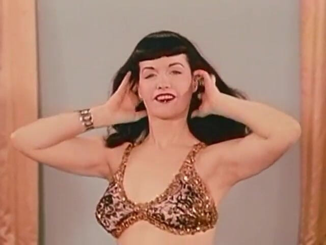 Vintage Usa: Compilação. Dança erótica e briga de uma milf sexy vintage (sem áudio,...