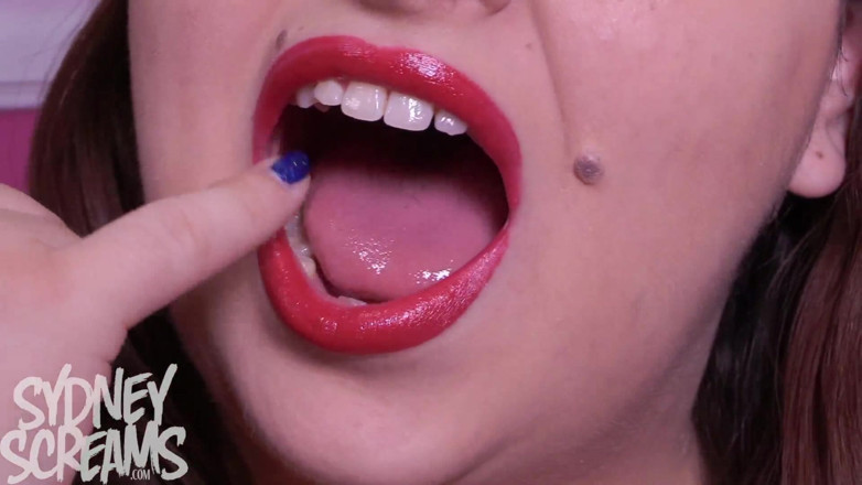 Sydney screams fetish: Hard Finger Biting - HD Wmv