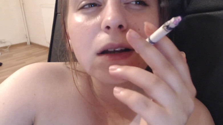 Katherine Squirt: Fumar jugar