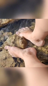 Footjob in the Sea
