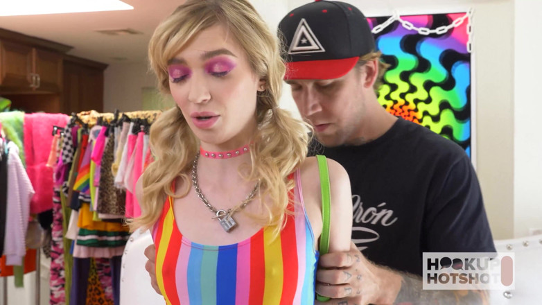 Hookup Hotshot: Blonde Hottie Mackenzie Moss Gets Screwed and Sprayed so Hard!