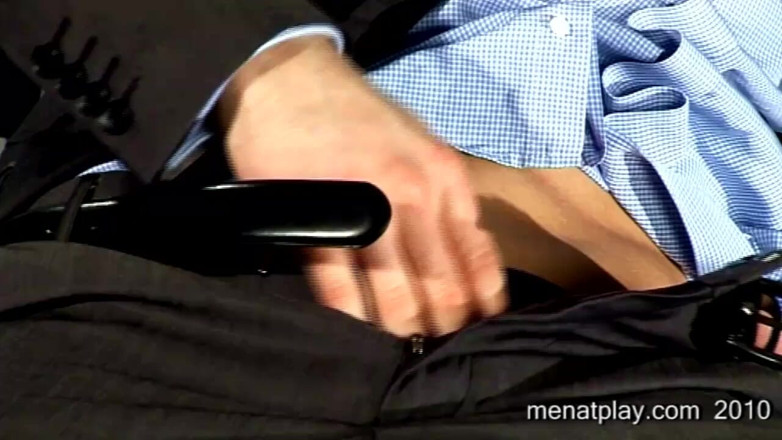 MenAtPlay: David Jones' Casting
