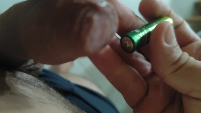 Inserting Electric Batteries Inside the Wet Dick (Straight Daddy Club)