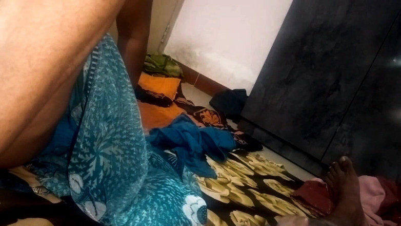 Hemant: Manželka pohodlně sála penis svého manžela