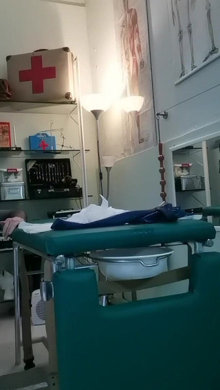 Regina Milano Dom: Obrovská roztákaná dvojitá rukou fisting pt2