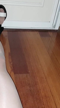 Dani_leg ejaculări uriașe în ciorapi de nailon