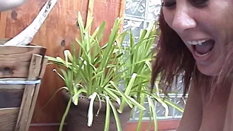 Amateur Pornos XXX: Dzika czwórka napalone dziwki w sieciach get fucked ciężko