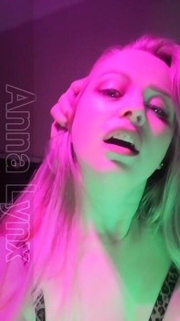 My Titties in Slow-motion
